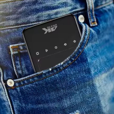 Flyin S90 4K Mini portátil Android Smart DLP Proyector WIFI Bluetooth habilitado en forma de teléfono móvil de EE. UU.