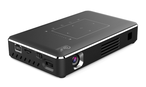 Venta caliente de Flyin P10-II Logotipo personalizado Mini 3D 4K 150 Lumens DLP 9000mAh Proyector Android 9.0