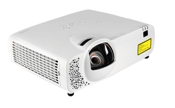 Flyin 5500 ANSI Lumens 3LCD Proyector láser Nativo 4K 3840x2160 Lanzamiento corto HDBaseT Educación de mapeo 3D