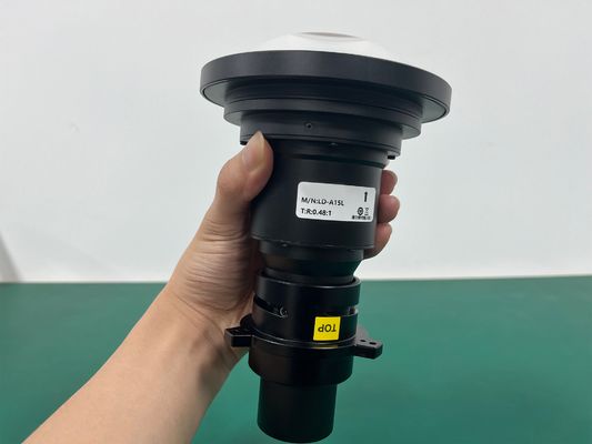 0.48 Proyector de lente de lanzamiento corto enfoque manual Zoom Proyector de lugar grande