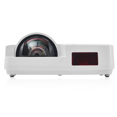 Lente de Fisheye corta del foco proyector de 4500 lúmenes para la enseñanza de la sala de clase